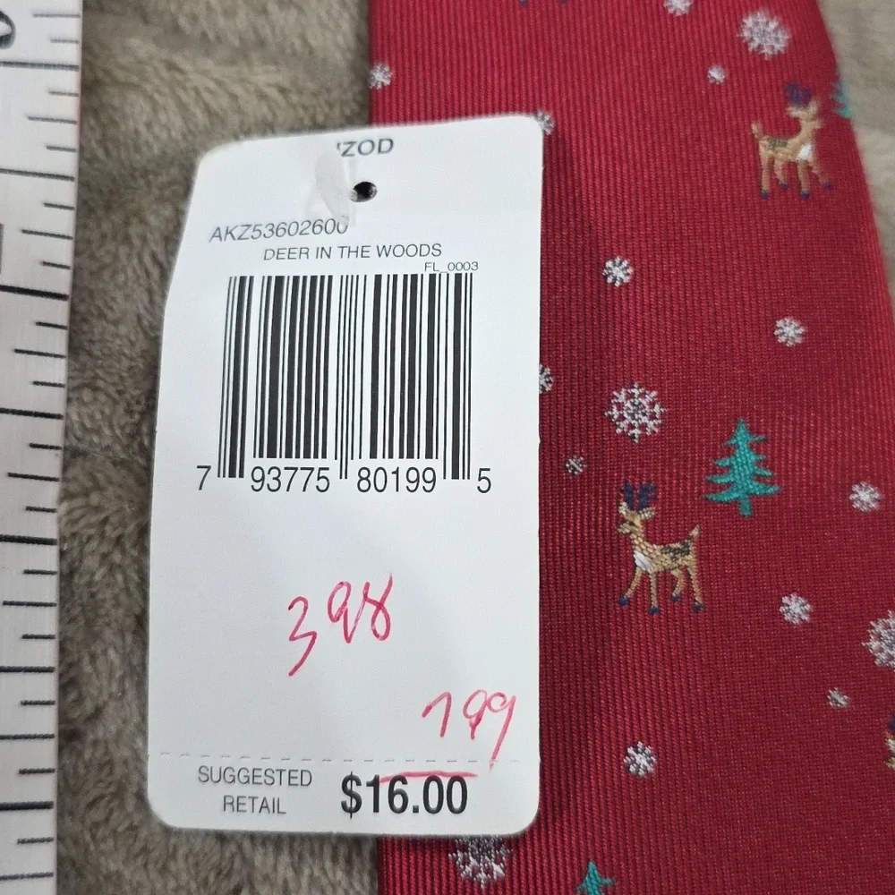 Bundle Of Boys Ties (3) Izod Christmas Zip/Unbranded Patterened Clip-ons EUC